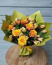 Букет цветов из:  Альстромерии и Розы в Новой Деревне