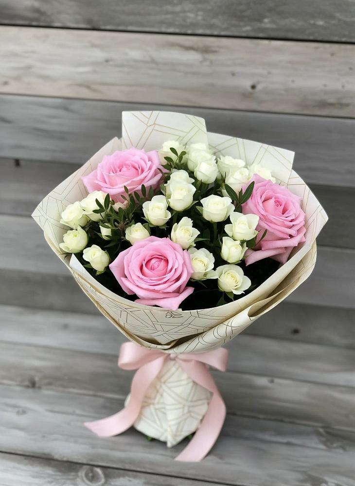 Букет цветов из: Розы в Новой Деревне