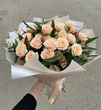 Букет Кремовые розы Латте в Новой Деревне