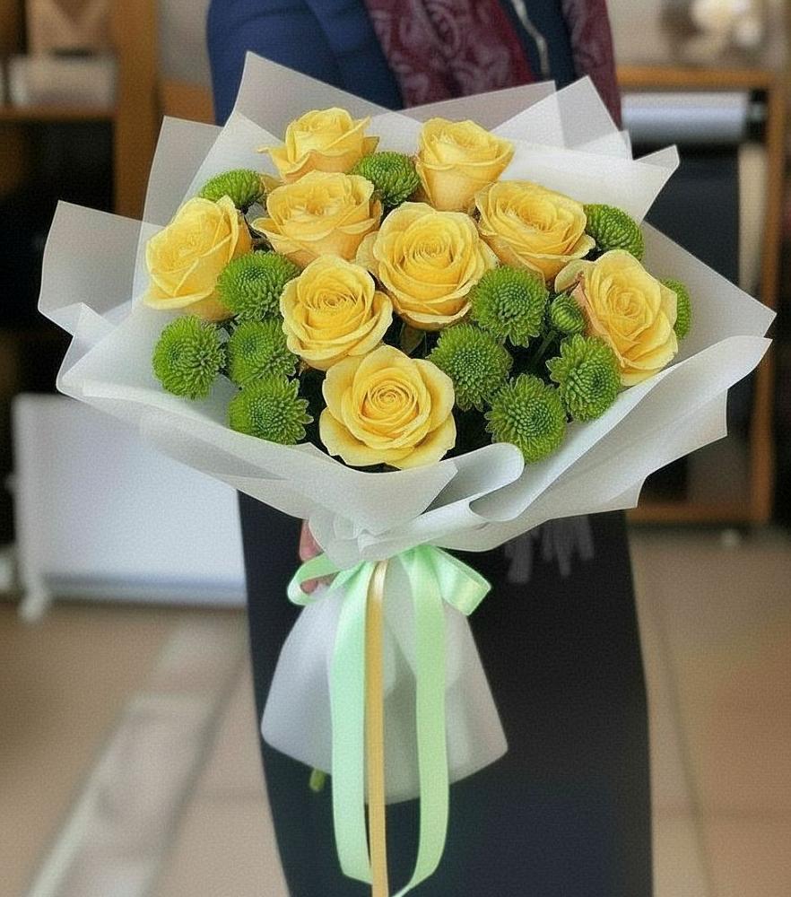 Букет цветов из: Хризантемы и Розы в Новой Деревне