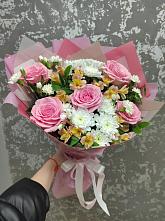 Букет цветов из:  Гвоздики, Орхидеи и Розы #REPLACE_PRED# Новой Деревне