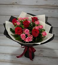 Букет цветов из:  Розы #REPLACE_PRED# Новой Деревне
