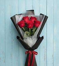 Букет цветов из:  Розы #REPLACE_PRED# Новой Деревне