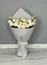 Букет цветов из:  Розы и Лизиантусы в Новой Деревне